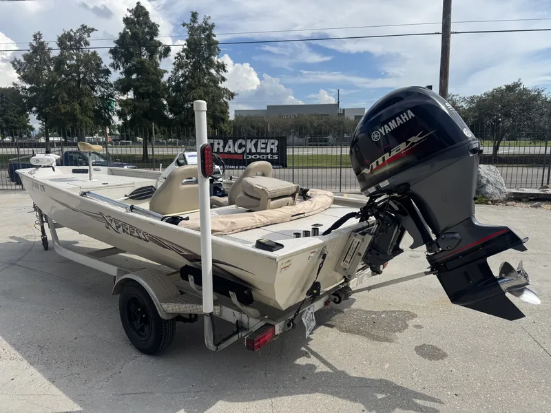 Slide: The Image of Xpress XP180 2012 - 5