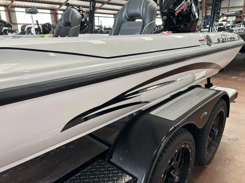 Slide: The Image of Falcon F20 PREDATOR 2026 - 13