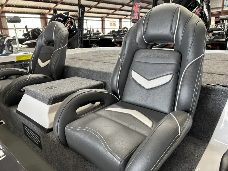 Slide: The Image of Falcon F20 PREDATOR 2026 - 17