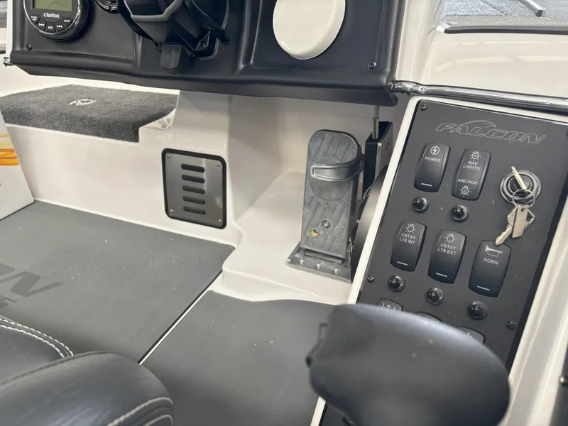 Slide: The Image of Falcon F20 PREDATOR 2026 - 21