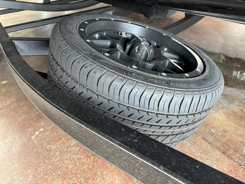 Slide: The Image of Falcon F20 PREDATOR 2026 - 24