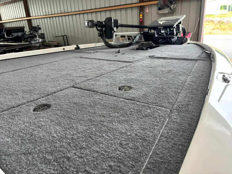 Slide: The Image of Falcon F20 PREDATOR 2026 - 3