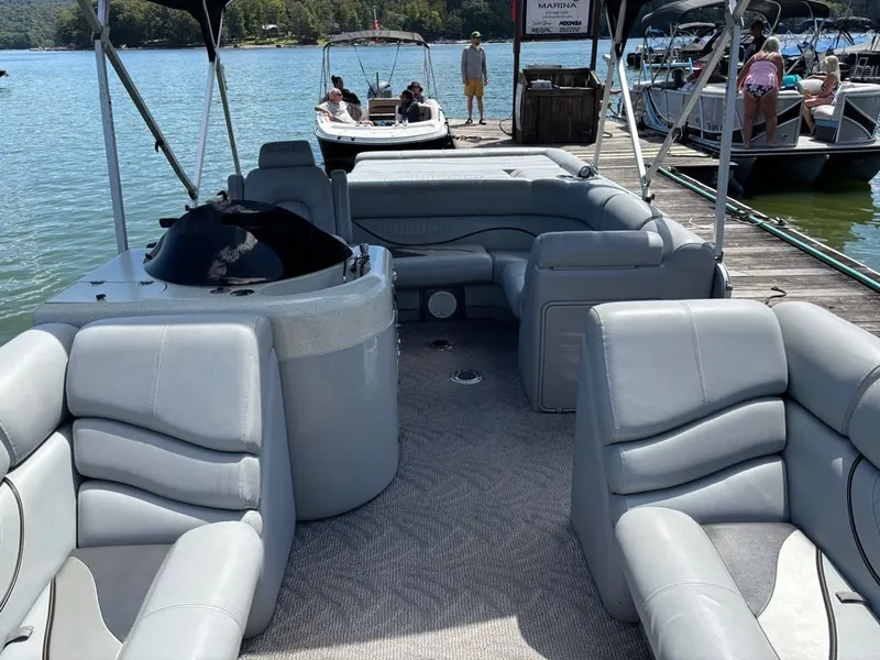 Slide: The Image of South Bay 900 Series 922CRTT-EXP 2008 - 5