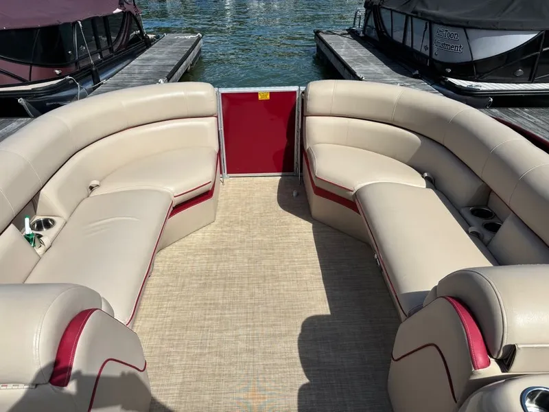 Slide: The Image of South Bay 500 Entertainment Series 523CRE 2.0 2017 - 17