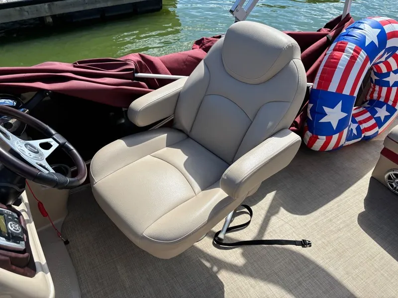 Slide: The Image of South Bay 500 Entertainment Series 523CRE 2.0 2017 - 7