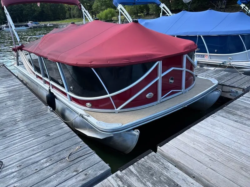 Slide: The Image of South Bay 500 Entertainment Series 523CRE 2.0 2017 - 9