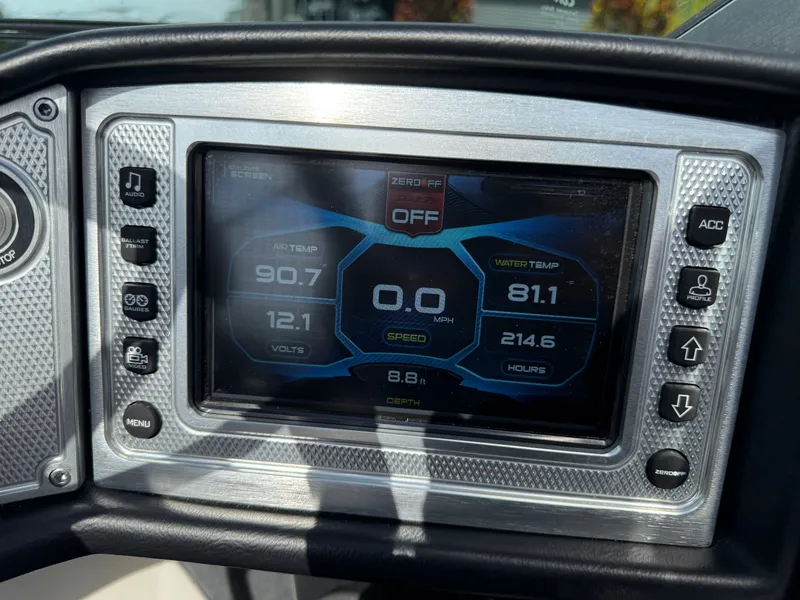 Slide: The Image of MasterCraft ProStar 2016 - 22