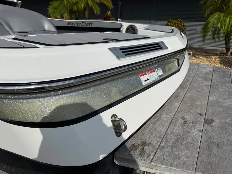 Slide: The Image of MasterCraft ProStar 2016 - 7