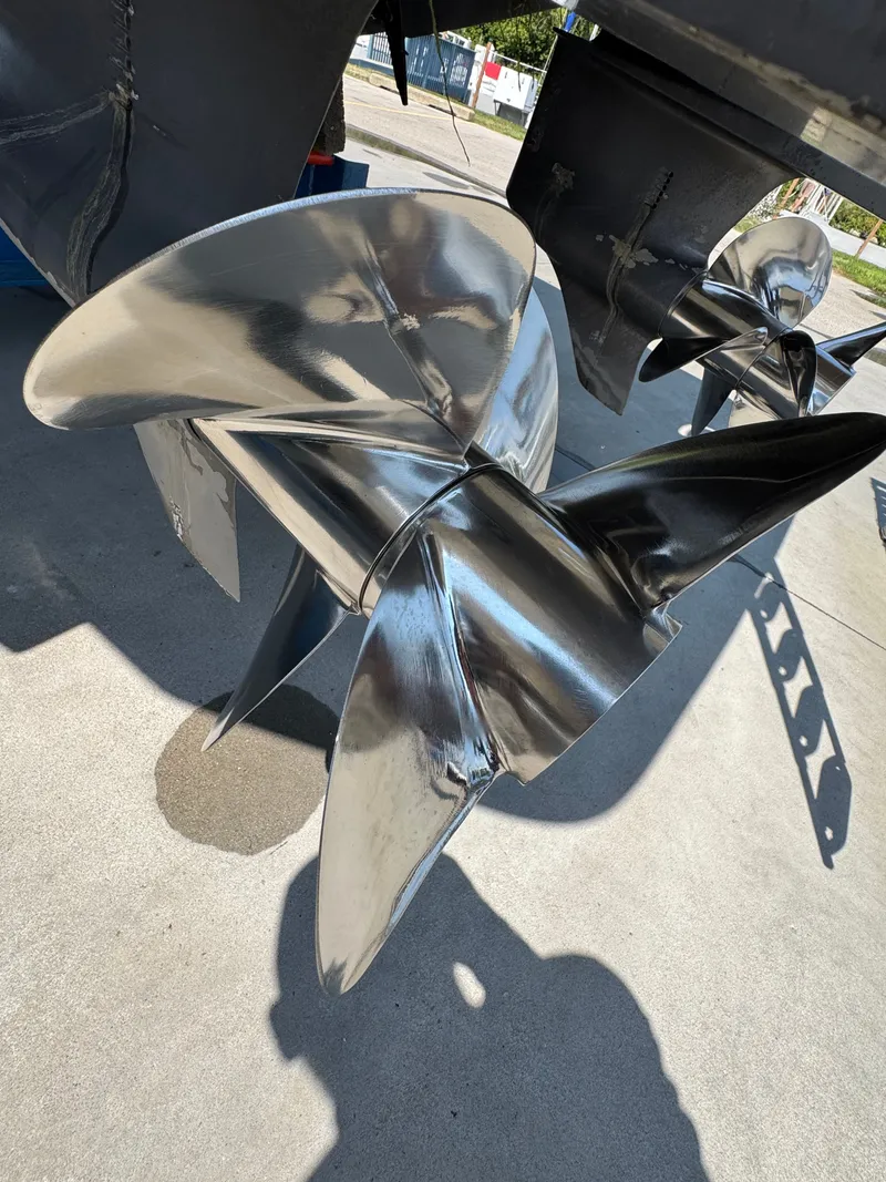 Slide: The Image of Formula 330 Sun Sport 1999 - 45