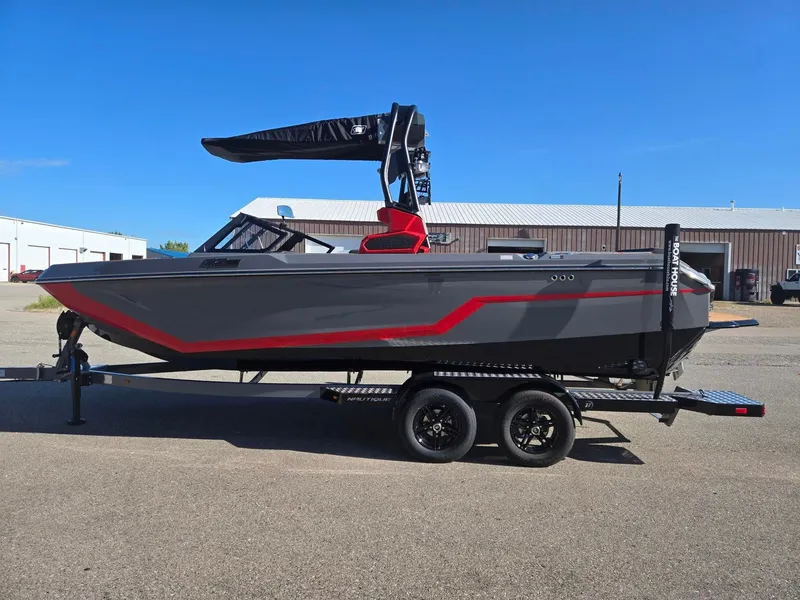 Slide: The Image of Nautique Super Air Nautique GS22 2026 - 6