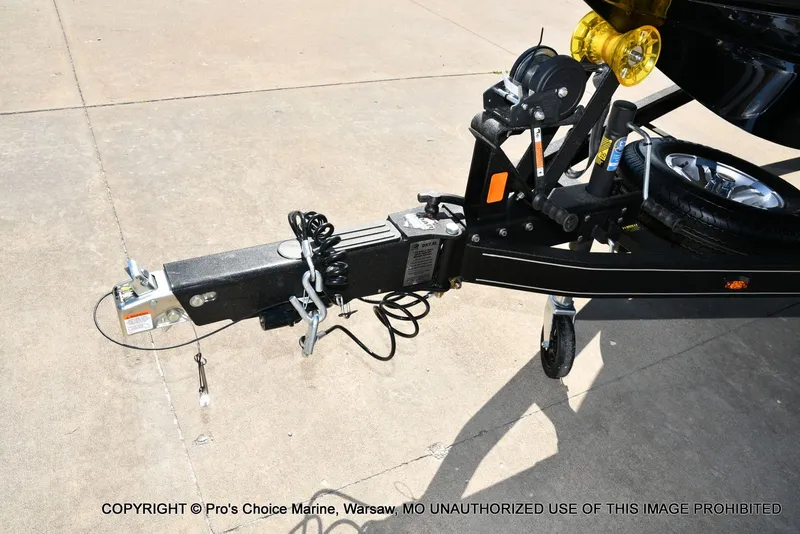 Slide: The Image of Ranger Z185 2026 - 26