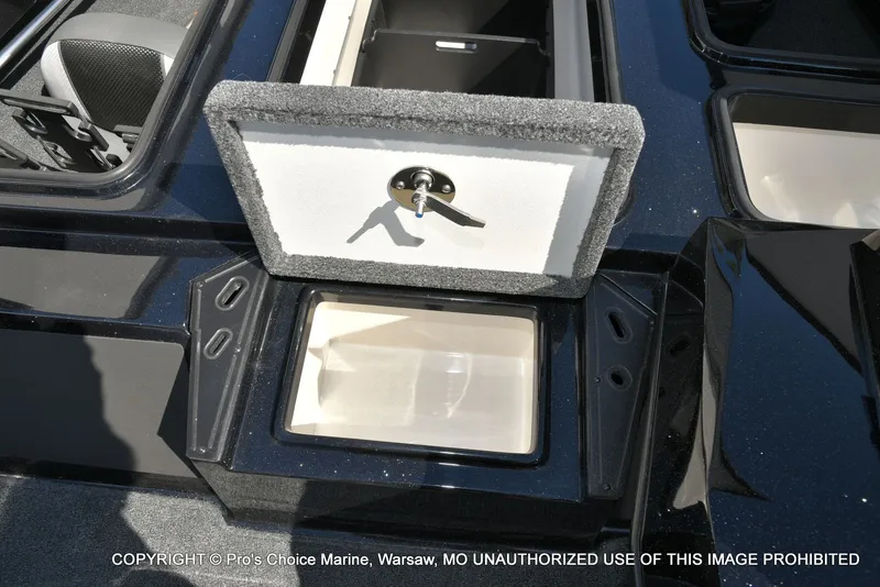 Slide: The Image of Ranger Z185 2026 - 49