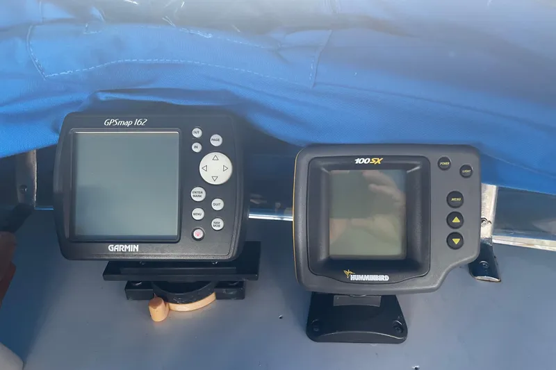 Slide: The Image of Garmin GPSmap 162 and Humminbird 100SX on 1978 Delta Marine 43 Trawler. - 8
