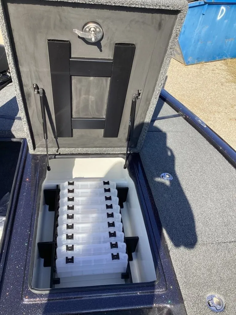 Slide: The Image of Blazer 625 NAP 2026 - 39