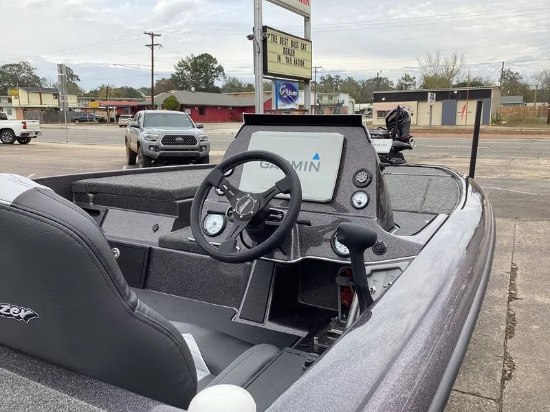 Slide: The Image of Blazer 650 NAP 2026 - 19