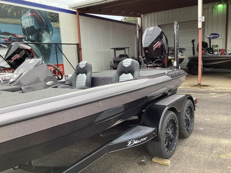 Slide: The Image of Blazer 650 NAP 2026 - 25