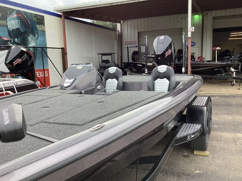 Slide: The Image of Blazer 650 NAP 2026 - 26