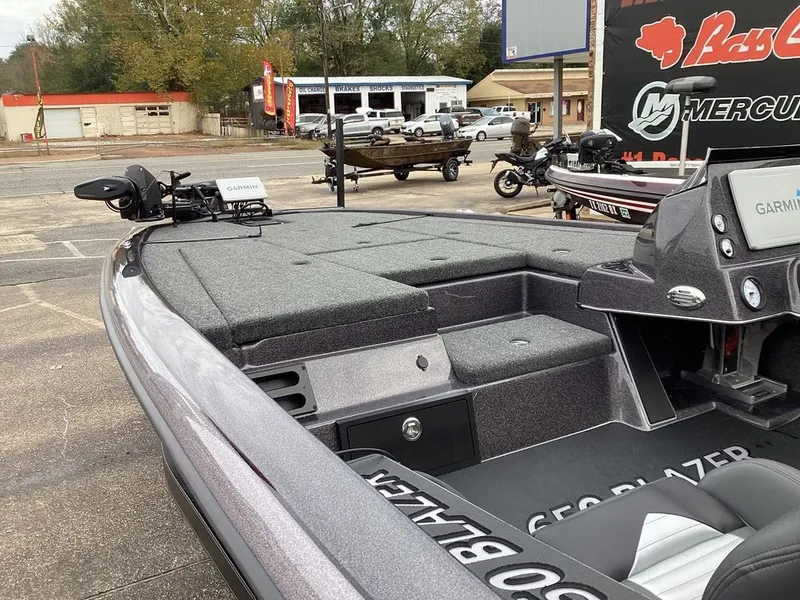 Slide: The Image of Blazer 650 NAP 2026 - 30