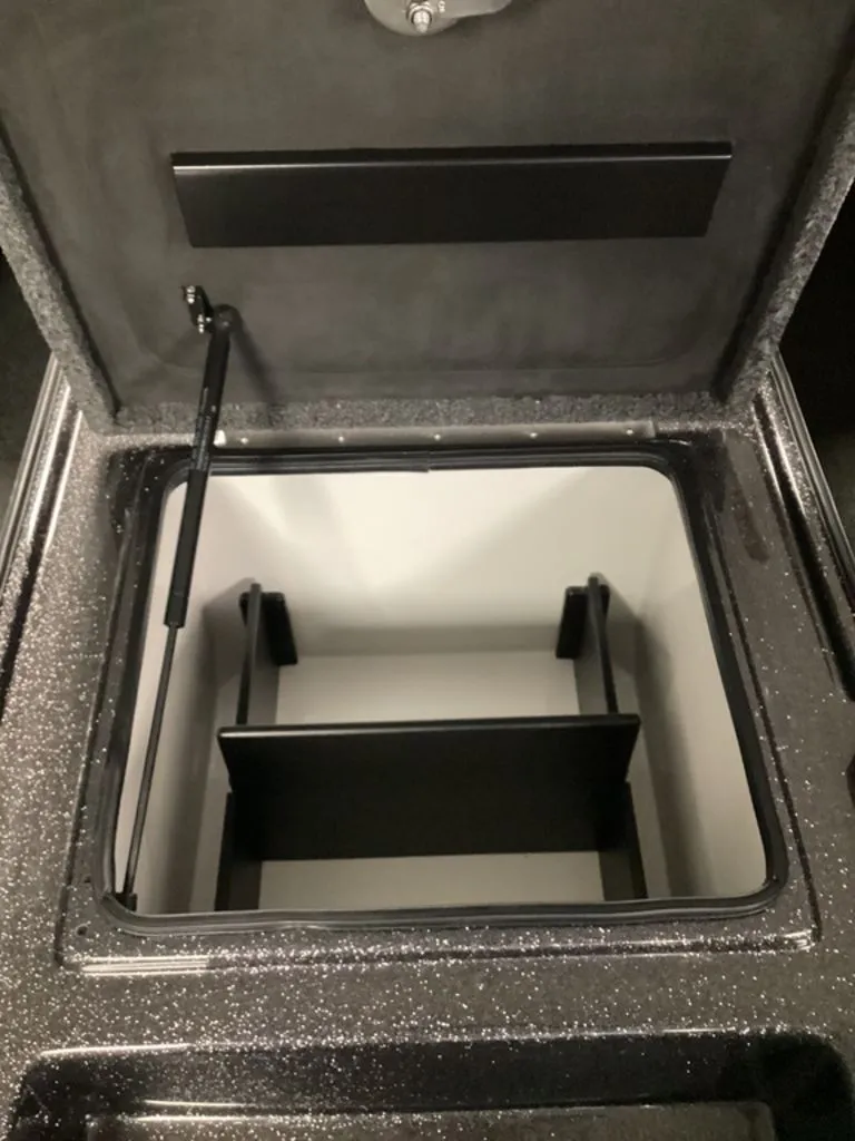 Slide: The Image of Blazer 650 NAP 2026 - 51