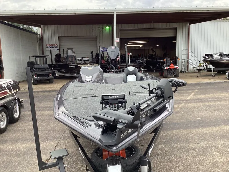 Slide: The Image of Blazer 650 NAP 2026 - 6