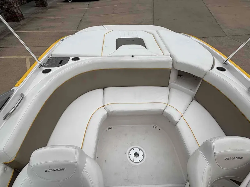 Slide: The Image of Rinker 226 CAPTIVA 2009 - 11