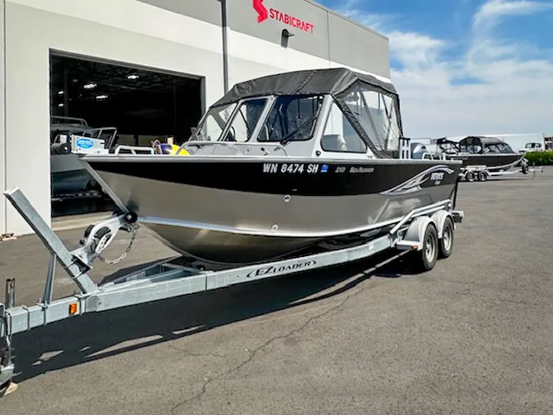 Slide: The Image of Hewescraft 210 Sea Runner ET 2015 - 3