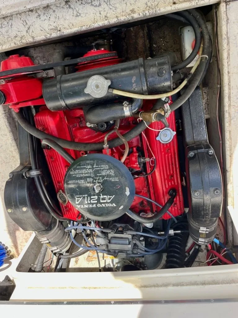 Slide: The Image of Sea Sport 2200 1988 - 13