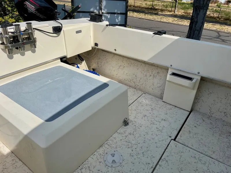 Slide: The Image of Sea Sport 2200 1988 - 3