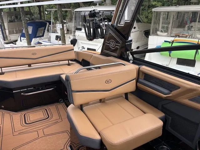 Slide: The Image of Cobalt R6 Surf 2026 - 4