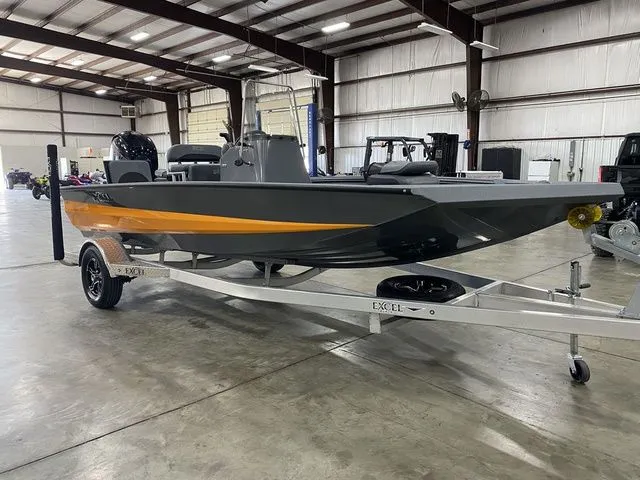 Slide: The Image of Excel Bay Pro Elite 183 2025 - 8