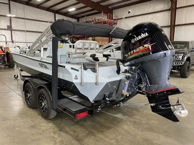 Slide: The Image of Excel Bay Pro Elite 203 2025 - 12