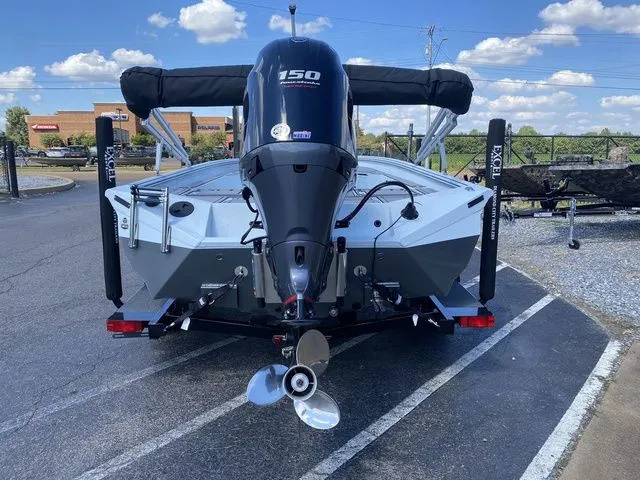 Slide: The Image of Excel Bay Pro Elite 203 2025 - 4