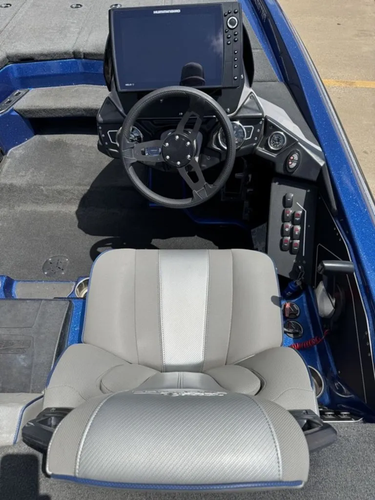 Slide: The Image of Skeeter ZXR21 2021 - 8