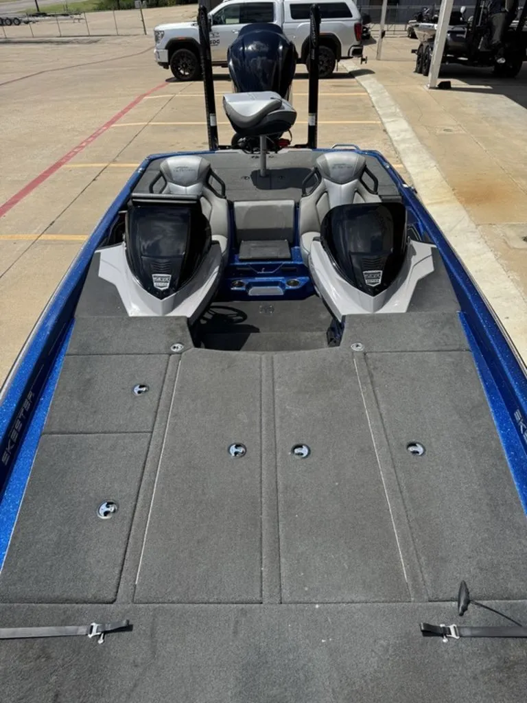 Slide: The Image of Skeeter ZXR21 2021 - 9