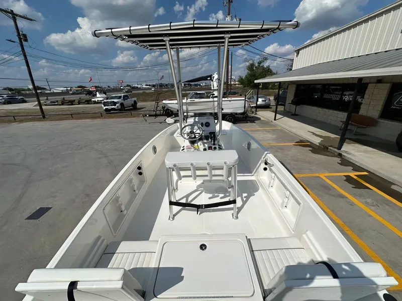 Slide: The Image of Trophy T-18 bay 2023 - 11