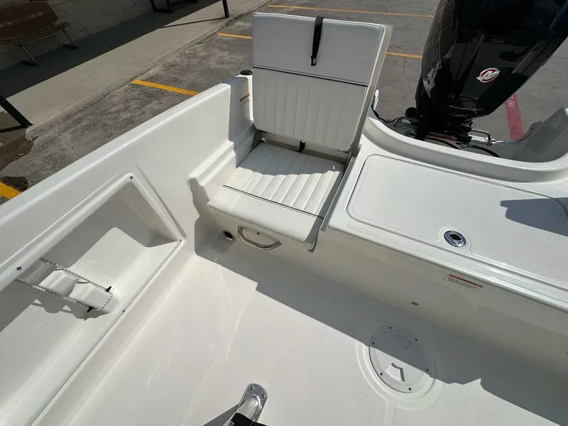 Slide: The Image of Trophy T-18 bay 2023 - 12