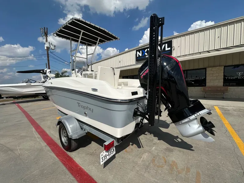 Slide: The Image of Trophy T-18 bay 2023 - 2