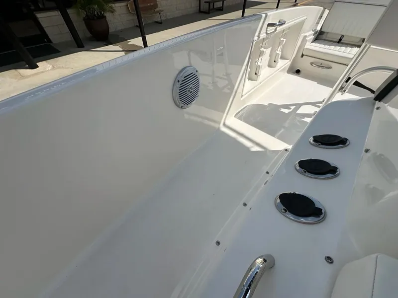 Slide: The Image of Trophy T-18 bay 2023 - 21