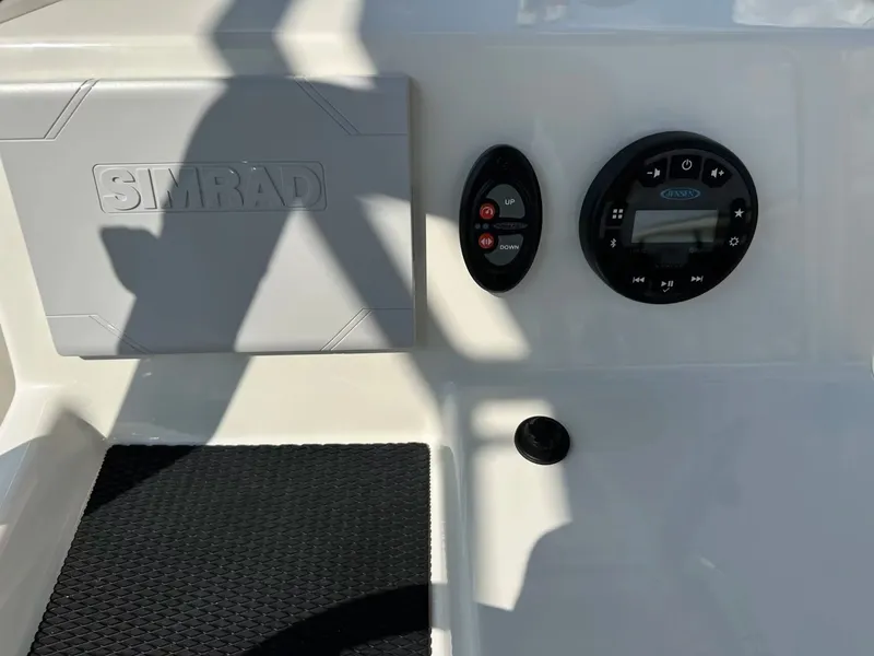 Slide: The Image of Trophy T-18 bay 2023 - 25