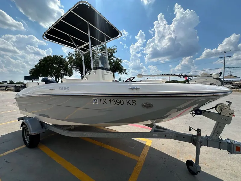 Slide: The Image of Trophy T-18 bay 2023 - 6