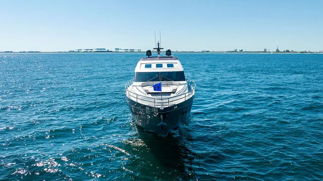 Slide: The Image of Princess V62-S 2015 - 45