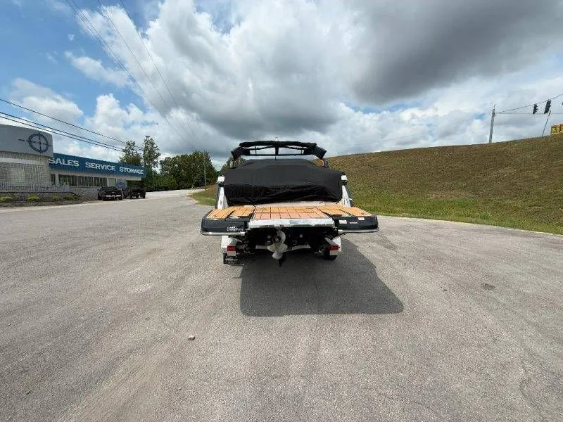 Slide: The Image of Chaparral 307 SSX 2022 - 111