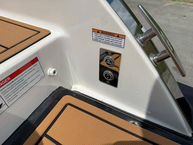 Slide: The Image of Chaparral 307 SSX 2022 - 29