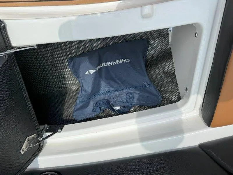 Slide: The Image of Chaparral 307 SSX 2022 - 35