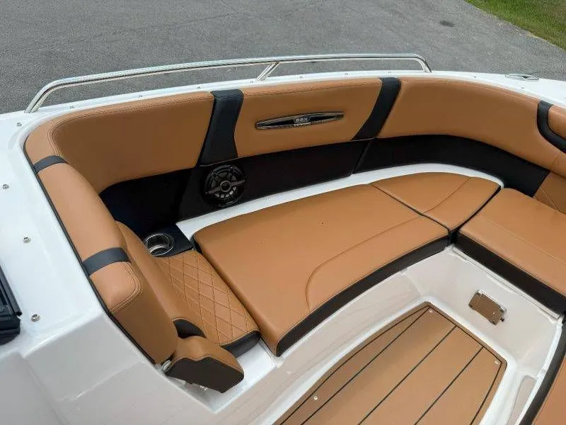 Slide: The Image of Chaparral 307 SSX 2022 - 41