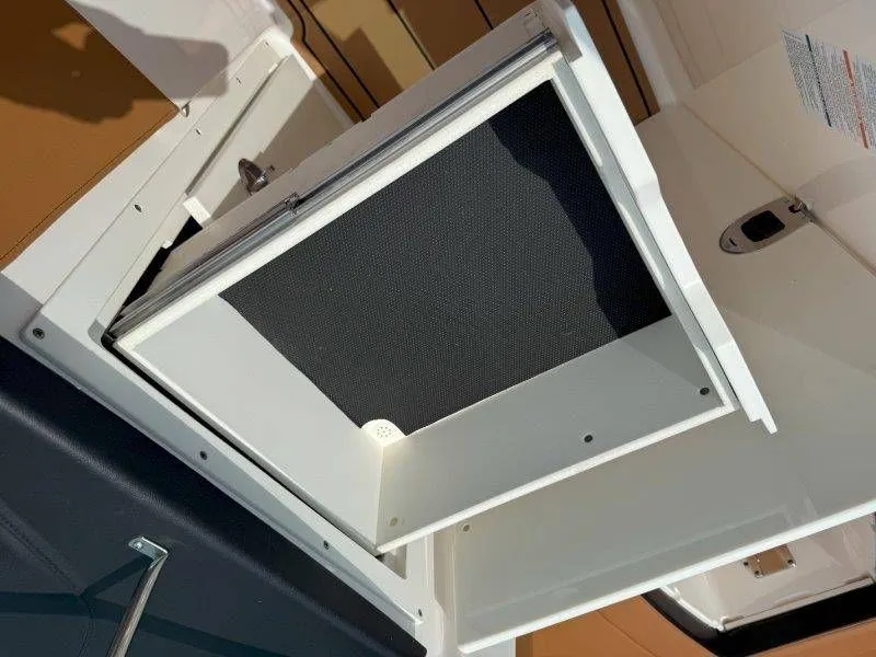 Slide: The Image of Chaparral 307 SSX 2022 - 80