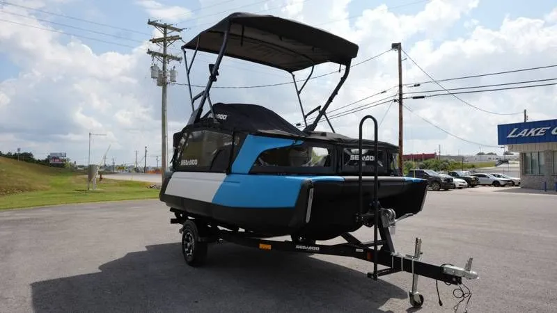 Slide: The Image of Sea-Doo SWITCH SPORT COMPACT 170HP 2023 - 11