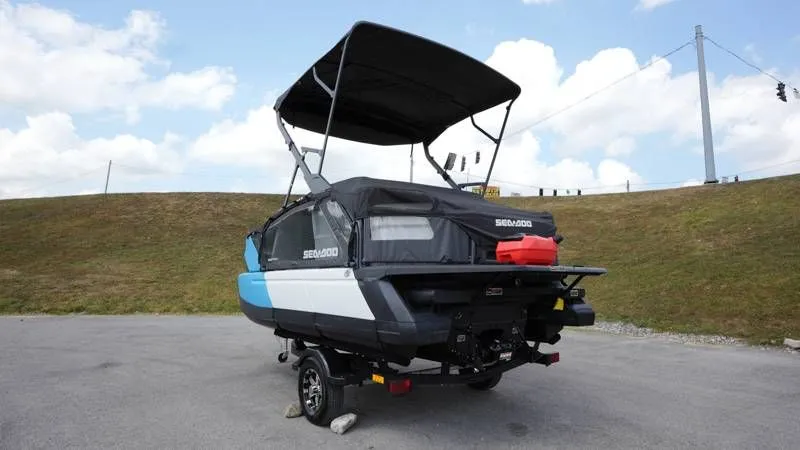 Slide: The Image of Sea-Doo SWITCH SPORT COMPACT 170HP 2023 - 9