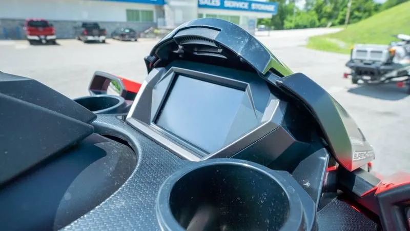 Slide: The Image of Yamaha FX Cruiser SVHO 2023 - 28