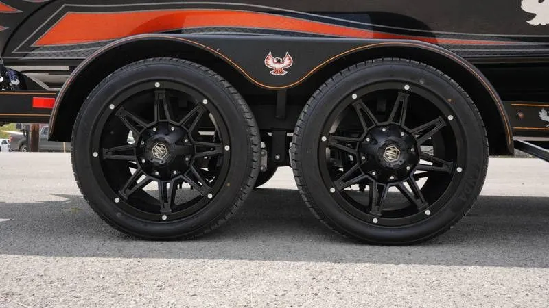 Slide: The Image of Phoenix Bass Boat 921 Elite 2023 - 10